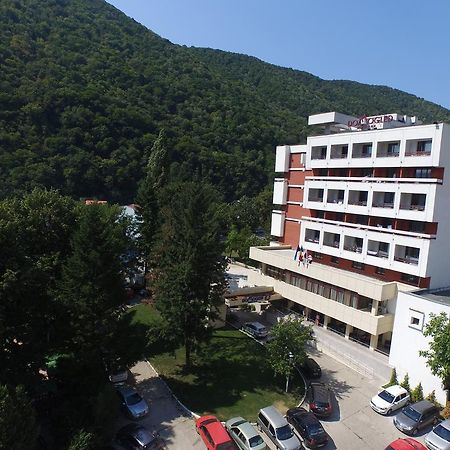 Hotel Domogled Băile Herculane Exterior foto